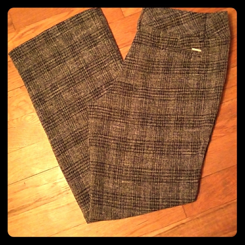💕NY&Co Black and White Plaid Dress Pants